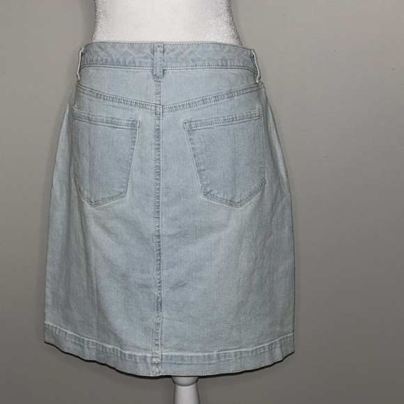 Style & Co. Denim Mini Skirt Size 4 - Picture 4 of 8